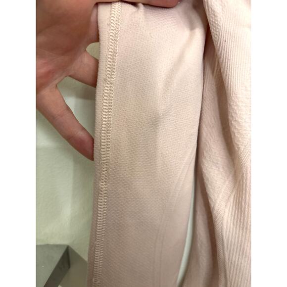 Athleta Top Womens Small Momentum Seamless Long Sleeve Thumbholes Pink Shirt - Picture 6 of 8